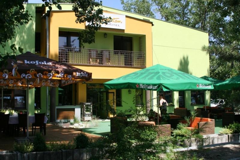 Hotel Cosmopolitan – vonkajšia terasa