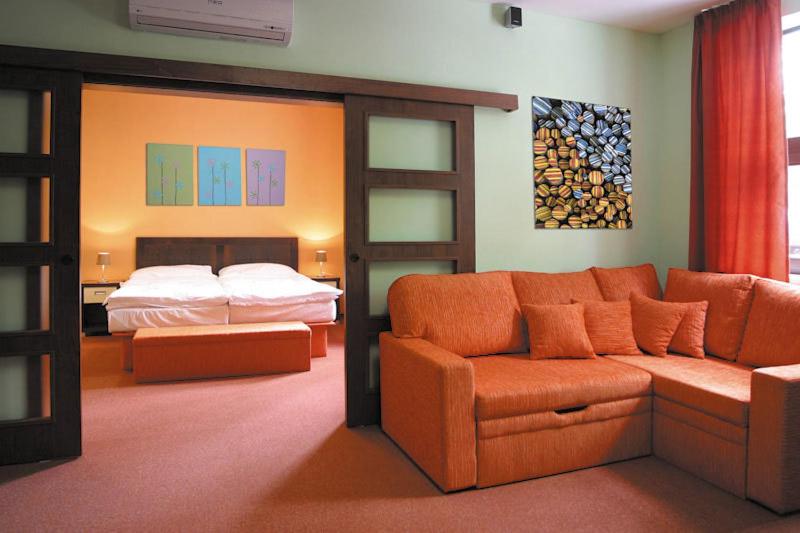 Hotel Cosmopolitan – suita s obývacím posedením