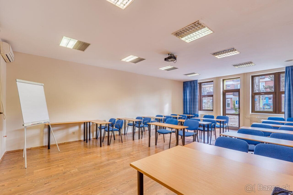 Hotel Cosmopolitan – konferenčná miestnosť (28 miest)