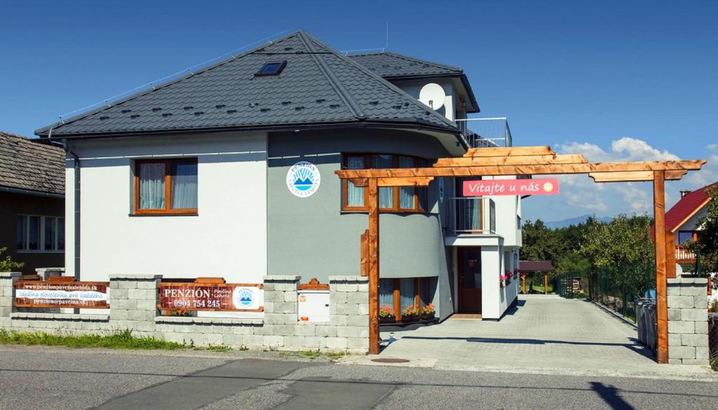 Penzión Pavčina Lehota – exteriér